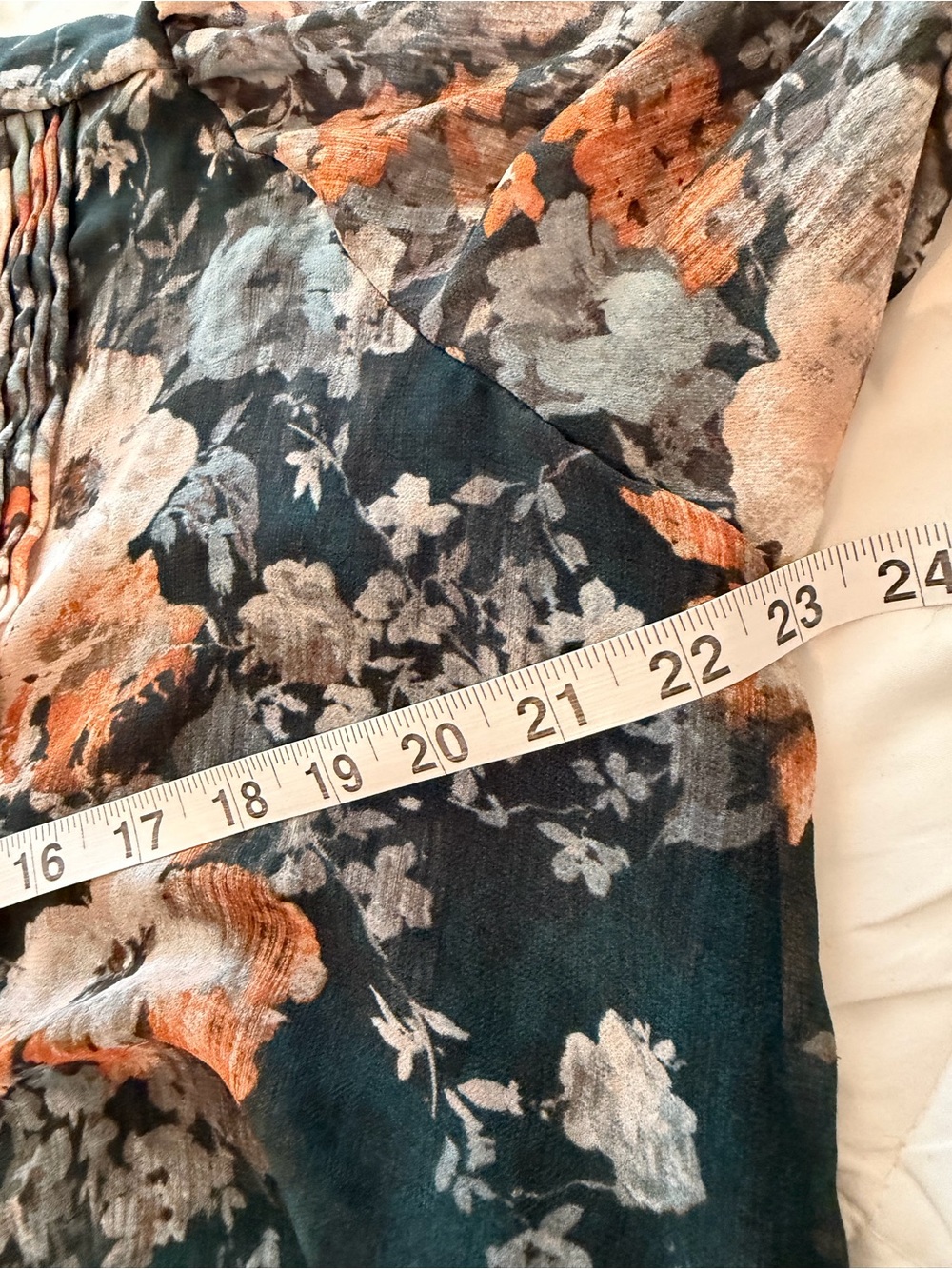 Calvin Klein Chiffon Floral Pleated V-Neck Blouse Green Orange - Size [XL]. EUC - Picture 9 of 11